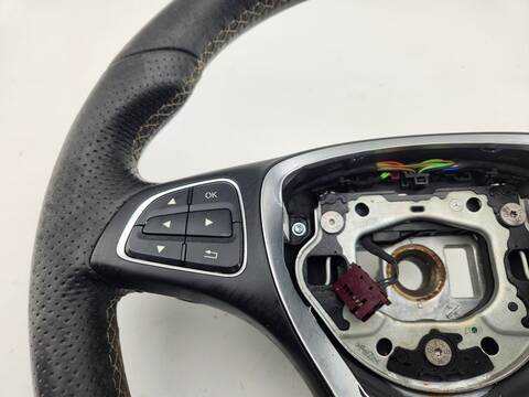 Foto 2ª: Volante Mercedes Clase B 150 B 200 CDI 246.208) 136CV 100KW [651930] (2017)