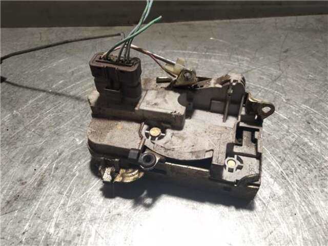 Cerradura Puerta Delantera Derecha Peugeot Partner 2.0 COMBI PLUS [2.0 LTR. - 66 KW HDI CAT]