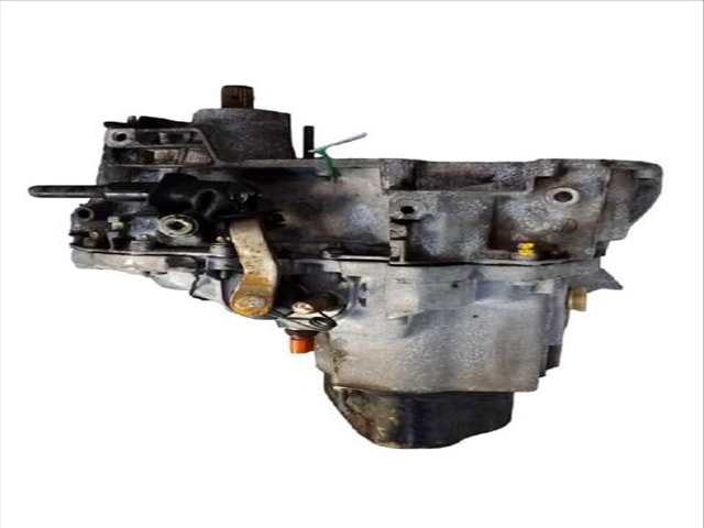 Foto 2ª: Caja Cambios Renault Clio 1.5 DCI B/CB3M) 64CV (1998)