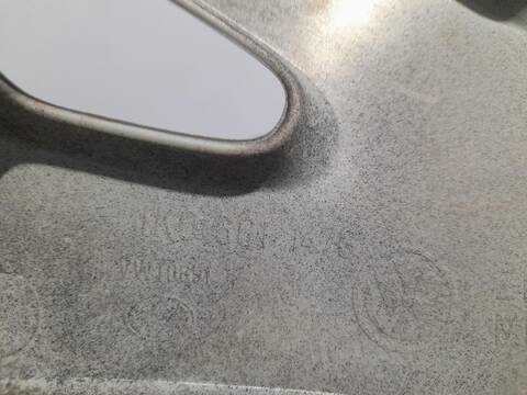 Foto 3ª: Tapacubos Volkswagen Touran 1.6 102CV (2003)