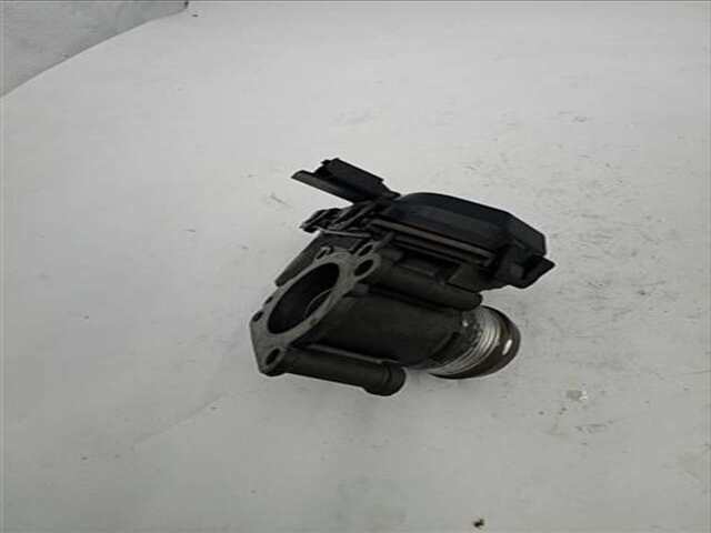 Caja Mariposa Peugeot 2008 1.5 ALLURE [1.5 LTR. - 81 KW BLUE-HDI FAP]