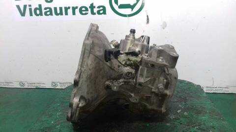 Foto 3ª: Caja Cambios Opel Astra 1.7 16V CDTI CAT Z 17 DTL - LRB) BERLINA 80CV 59KW [Z17DTL] (2004)