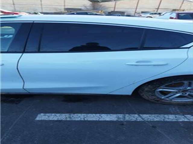 Puerta Trasera Izquierda Ford Focus 1.0 ECOBOOST TURNIER 125CV 92KW