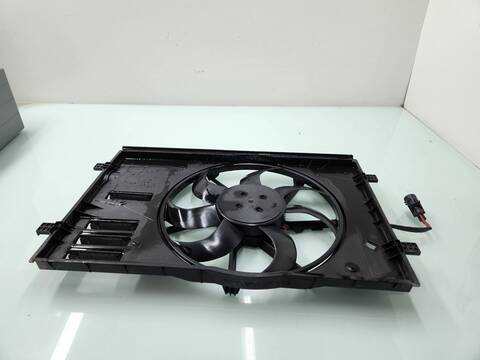 Foto 2ª: Electroventilador Volkswagen T-Roc STYLE 149CV 110KW [DTTC] (2021)