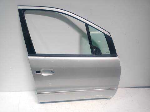 Foto 2ª: Puerta Delantera Derecha Mercedes Clase A 140 170 CDI 168.009) 95CV 70KW [OM668942] (2002)