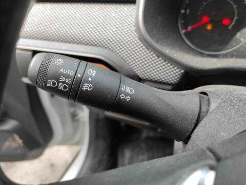 Foto 2ª: Mando Multifuncion Dacia Sandero H4D470 (2021)