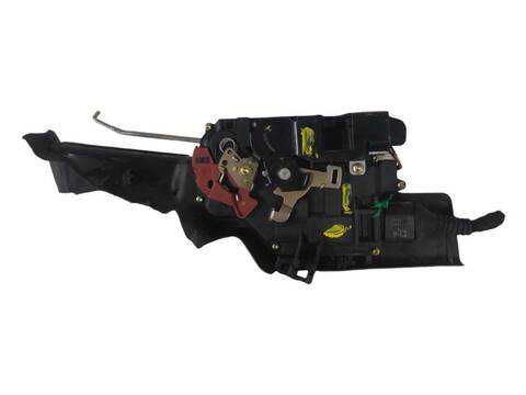 Foto 3ª: Cerradura Puerta Delantera Derecha Audi A4 2.5 TDI QUATTRO 180CV (2000)