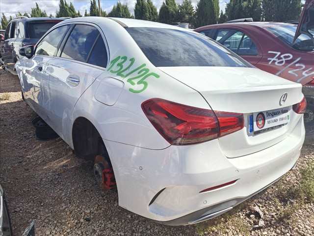 Foto 2ª: Paragolpes Trasero Mercedes Clase A 180 1.5 DCI 4PUERTAS [K9K] (2023)