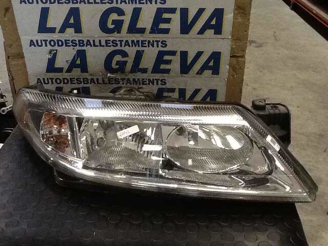 Faro Derecho Renault Laguna 1.9 DCI GRANDTOUR 0CV