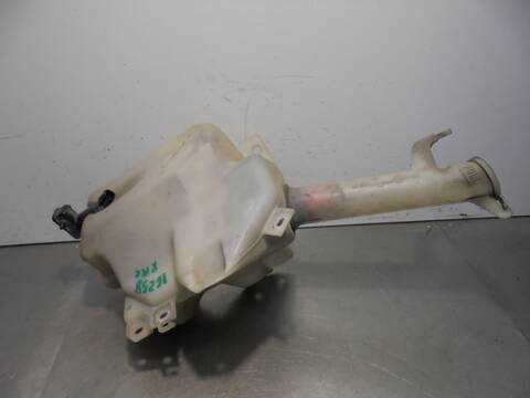 Foto 4ª: Deposito Limpiaparabrisas Mitsubishi Grandis 2.0 DI-D CAT 136CV 100KW [BSY] (2008)