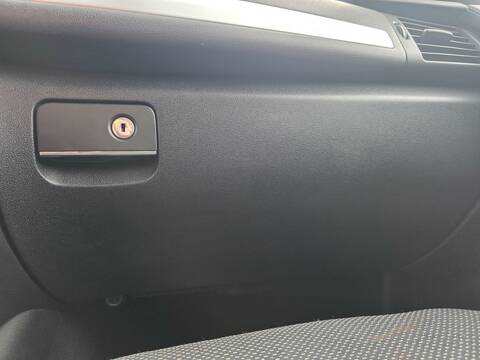 Guantera Mercedes Clase R 280 OM642950