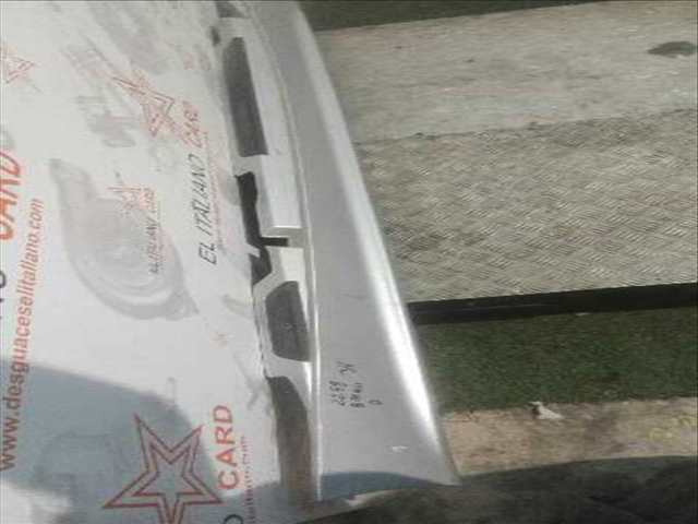 Foto 4ª: Faldón Lateral Bmw Serie 1 114 120D BERLINA 163CV 120KW [M47N204D4] (2004)