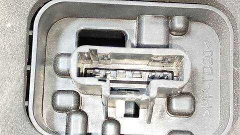 Foto 3ª: Piloto Trasero Derecho Opel Combo EDITION PLUS XL 102CV 75KW [YH01] (2019)