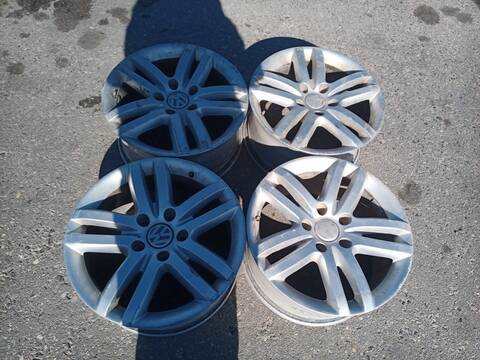 Juego LLantas Volkswagen Touareg 262CV 193KW