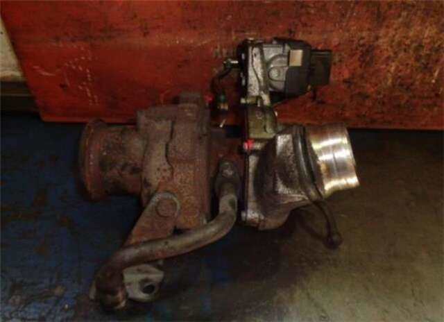 Foto 3ª: Turbocompresor Bmw Serie 3 315 2.0 320D [2.0 LTR. - 130 KW TURBODIESEL CAT] [N47 D20 A]