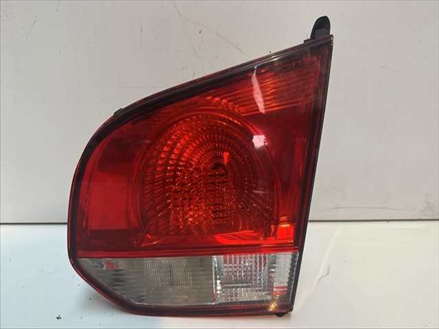 Piloto Portón Derecho Volkswagen Golf 1.4 GASOLINA VI