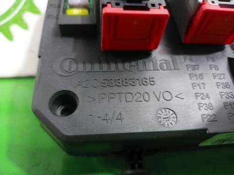 Foto 3ª: Caja Reles Fusibles Peugeot 508 ACTIVE 140CV [8DRHF8] (2011)