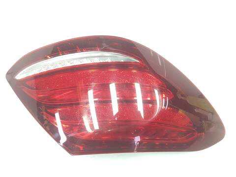 Foto 3ª: Piloto Trasero Izquierdo Mercedes Clase E 180 2.0 CDI 194CV [654920] (2016)