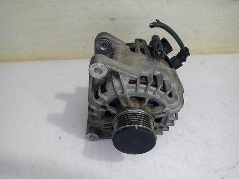 Foto 3ª: Alternador Jeep Avenger ALTITUDE (2022)