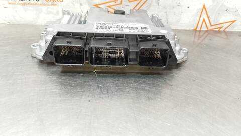 Foto 3ª: Centralita Motor ECU Ford Focus TITANIUM 109CV 80KW [G8DB] (2009)