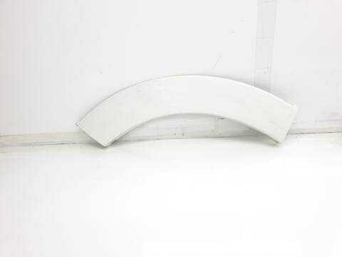 Aletin Trasero Derecho Mitsubishi Montero 3.2 DI-D INTENSE 5-PTAS.)