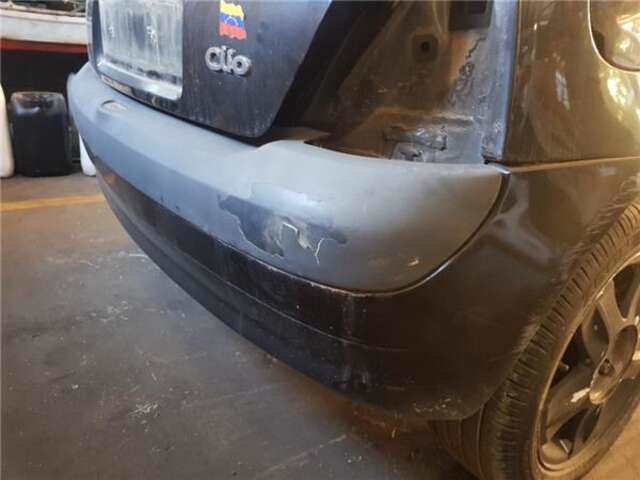 Foto 3ª: Paragolpes Trasero Renault Clio 1.5 AUTHENTIQUE [1.5 LTR. - 60 KW DCI DIESEL] [K9K B7]