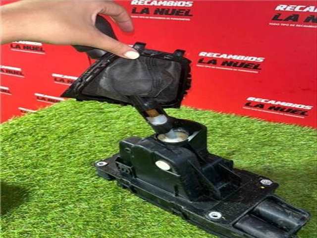 Foto 2ª: Palanca de Cambio Renault Express ADVANCE BLUE DCI DIESEL FAP 75CV 55KW [K9K U8] (2021)