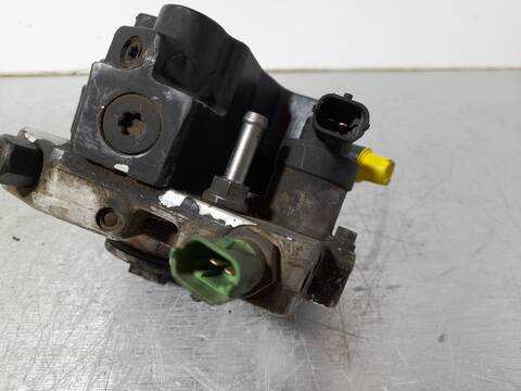 Foto 2ª: Bomba Inyeccion Volvo XC 70 2.4 DIESEL CAT 185CV 136KW [B5244T] (2007)