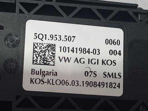 Foto 3ª: Mando Multifuncion Volkswagen Golf COMFORTLINE BLUEMOTION AUT. 150CV (2013)