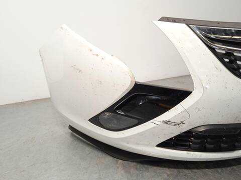 Foto 2ª: Paragolpes Delantero Opel Zafira 2.0 CDTI 75) 130CV 96KW [A20DT] (2014)