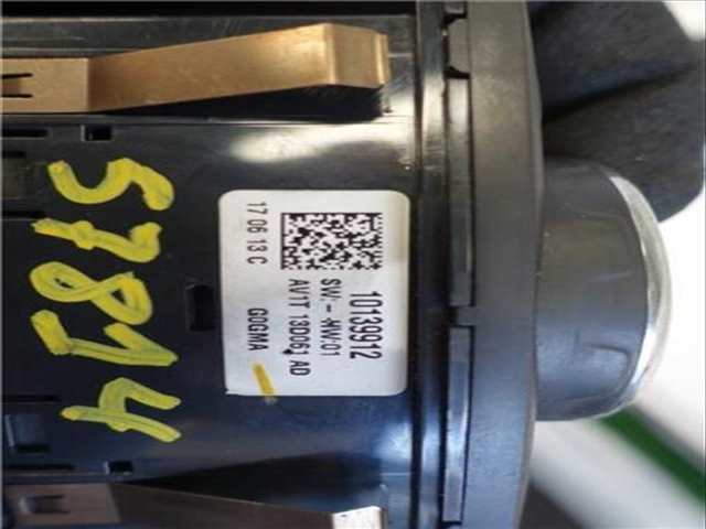 Foto 3ª: Mando Multifuncion Ford Transit 2.0 310 L1 131CV 96KW [YMFS] (2017)