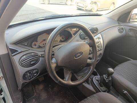 Salpicadero Ford Focus F9DA BERLINA