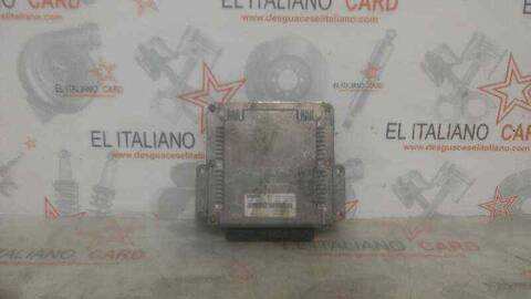Foto 2ª: Centralita Motor ECU Renault Laguna 140CV 103KW (2001)