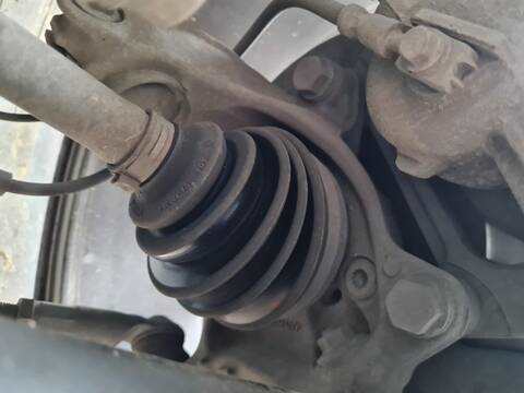 Mangueta Delantera Izquierda Volkswagen Passat R-LINE 150CV 110KW