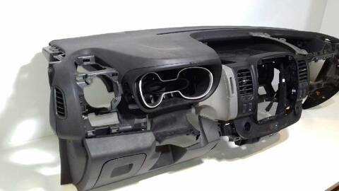 Foto 3ª: Salpicadero Renault Trafic 1.6 DCI DIESEL 116CV 85KW FURGON [R9M450] (2014)