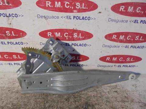 Foto 2ª: Elevalunas Manual Trasero Derecho Toyota Yaris 1.0 CAT 65CV 48KW [1SZFE] (2004)