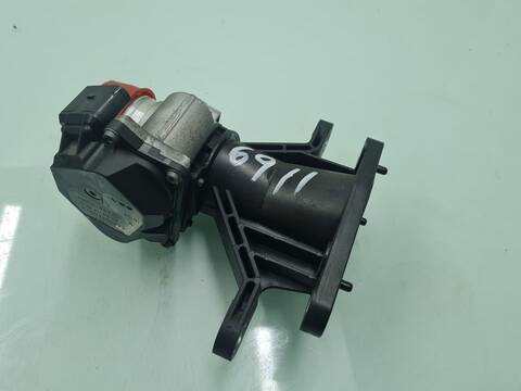 Caja Mariposa Ford Kuga TITANIUM 4X2 140CV 103KW