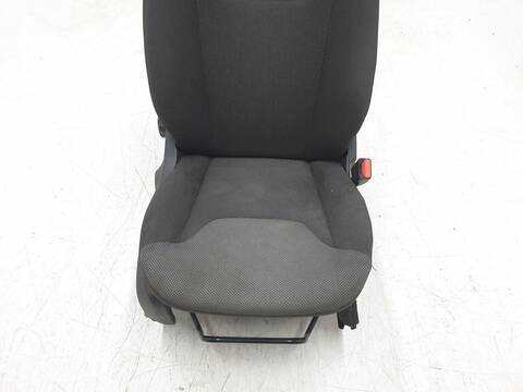 Foto 2ª: Asiento Delantero Derecho Ford Transit AMBIENTE [XUCD] (2013)