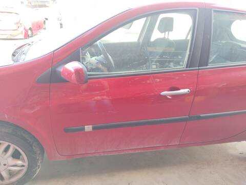 Foto 2ª: Puerta Delantera Izquierda Renault Clio D4F (2006)