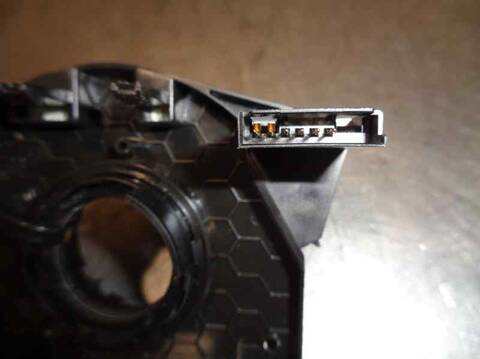 Foto 3ª: Anillo Airbag Skoda Fabia ACTIVE 60CV 44KW [CGP] (2012)