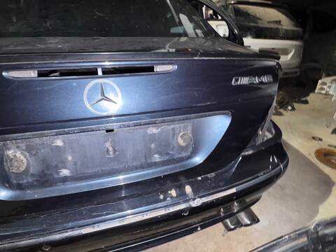 Foto 3ª: Portón Mercedes Clase E 180 OM647961 BERLINA (2002)