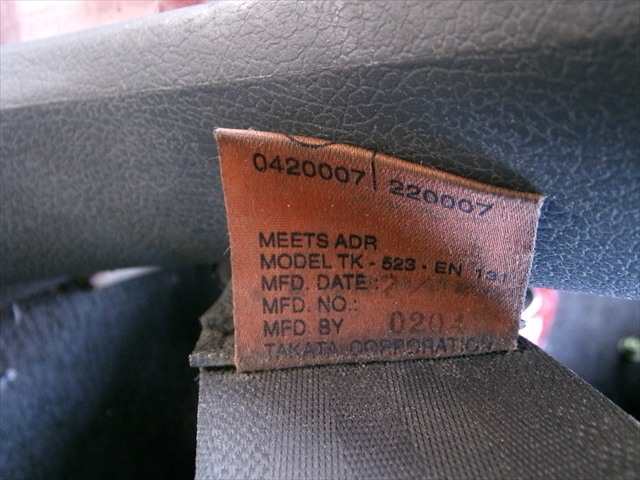 Foto 2ª: Cinturón Delantero Derecho Mitsubishi Montero 2.8 TD 1992-1995 [4M40] (1994)