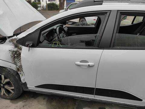 Puerta Delantera Izquierda Dacia Sandero H4D470