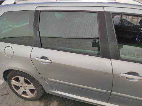 Puerta Trasera Derecha Peugeot 307 9HY