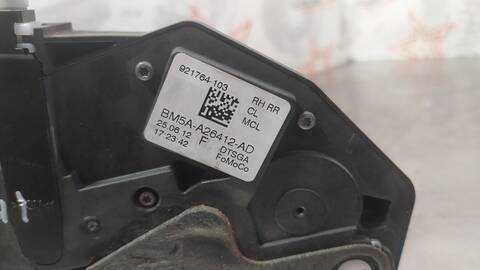 Foto 4ª: Cerradura Puerta Trasera Derecha Ford Focus TITANIUM 125CV 92KW [M1DA] (2012)