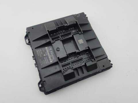 Caja Reles Fusibles Volkswagen Polo ADVANCE 75CV 55KW