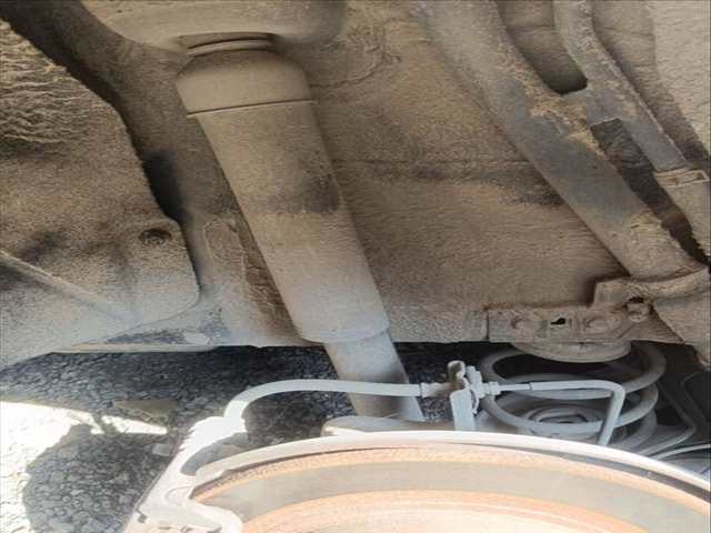 Amortiguador Trasero Derecho Nissan Pulsar HRA2DDT