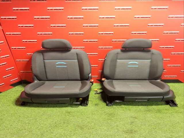 Asientos Traseros Ford Tourneo 1.5 ACTIVE [1 5 LTR. - 84 KW ECOBOOST CAT] 114CV