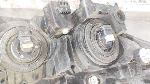 Foto 3ª: Faro Izquierdo Toyota Rav4 PREMIUM 177CV 130KW [2ADFHV] (2006)