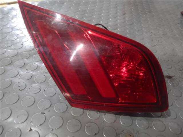 Piloto Portón Izquierdo Peugeot 308 1.6 STYLE [1.6 LTR. - 88 KW BLUE-HDI FAP]